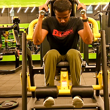 back strength weight lifting