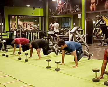 Perfect Pushup Workout for Beginners at FitnessZone